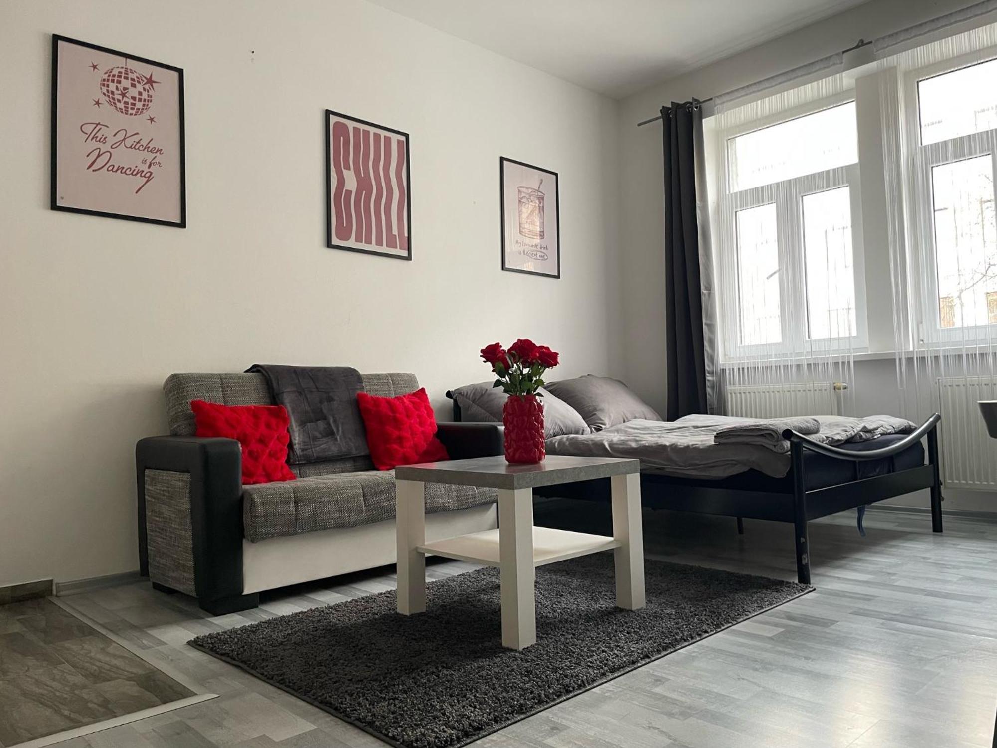 Tiffany Apartment In The City Center Bratislava Exterior foto